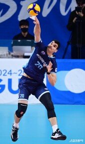 니콜리치, 무시무시한 서브