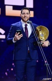 오스틴, ‘많은 응원 감사해요’