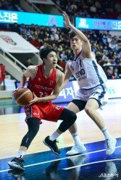 배병준 ‘골밑 돌파’