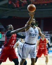 윌리엄스 ‘리바운드는 내가’