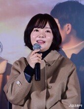 이은정 감독, ‘4년만에 개봉한 ’오랜만이다‘’