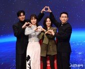 ‘별들에게 물어봐’ 무중력 속에서