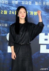 전여빈 ‘하얼빈’ 기대하세요~