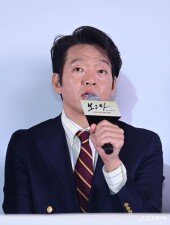 박지환, ‘작은 박사장 연기했어요’