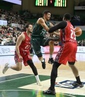 알바노 ‘슛을 부탁해’