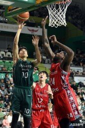 김보배 ‘내가 DB의 보배’