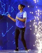 키아나 스미스 ‘깜찍한 댄스~’