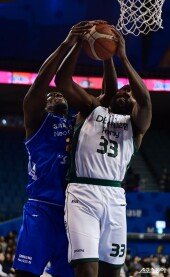 코번-오누아쿠, 힘과 힘의 대결