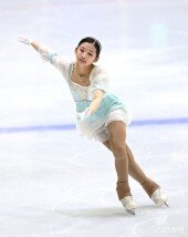 김지유 ‘자유롭게’