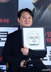 정만식, 눈이 특히 닮았어