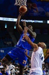 코번, 1점씩 도망가자