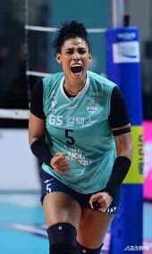 실바, 짜릿한 포효