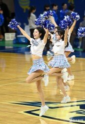 치어리더 박기량 ‘점~핑’