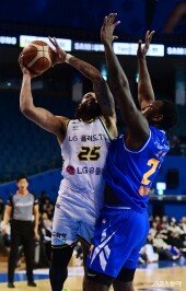 그리핀, 과감한 슛