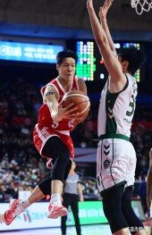 김선형, 수비 속이는 완벽한 페이크