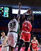 워니, 입이 쩍 벌어지는 슛