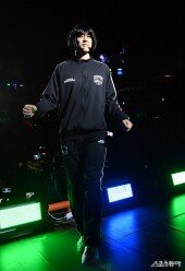 변준형, 깜짝 단발 여주인공 변신~