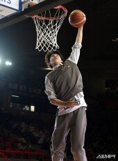 박정웅, 교복 덩크슛~