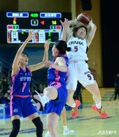 안혜지 ‘리바운드 성공’