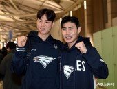 엄상백-심우준 ‘한화에서 활약 기대하세요’