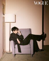 이창섭, 옆태 미남이었네…“‘천상연’ 노래방 1위, 13년 만에 처음” [화보]