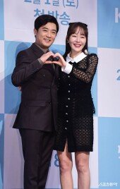 안재욱-엄지원, 다정하게