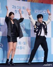 유인영-김동완, 나만 따라와!