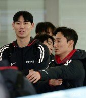 홍창기-신민재 ‘설레이는 스프링캠프’