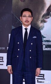 하정우, ‘브로큰’의 주역