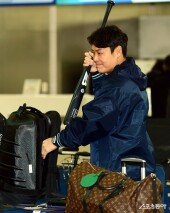 박세혁, 배트는 소중해~