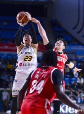 전성현 ‘회심의 슛’