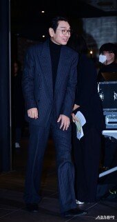 김태우, 훤칠한 등장