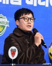 이정효 감독, ‘예쁘게 봐주세요’