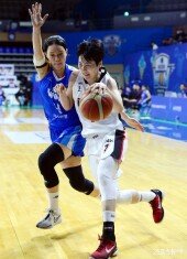 부상복귀 박혜진 ‘저돌적인 돌파~’