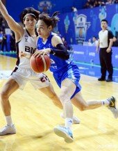 김단비 ‘어디 돌파해볼까~’