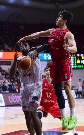 박지훈 ‘높이는 내가 좋은데’