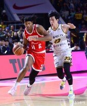 힉스 ‘질주 본능’