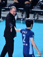 마우리시오 감독, 승기 넘어왔어