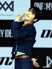 온앤오프 승준, 돋보이는 턱선~