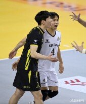 황택의 ‘달아나는 서브 득점’