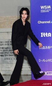 라이즈 원빈, 감탄사 나오는 입장