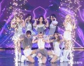 유니스, ‘디어워즈’에서 펼치는 화려한 공연