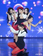 피프티피프티, 달달한 분위기