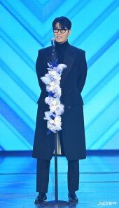 차승원, ‘디어워즈’ 휘어잡는 카리스마