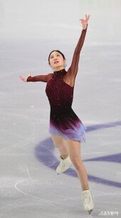 이해인, 아름다운 연기