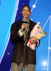 키아나 스미스 ‘엄마! 사랑해요~’