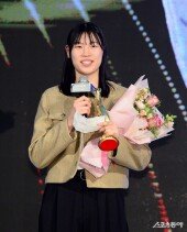 홍유순, 평생 한 번 신인선수상 수상!