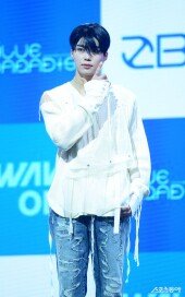 제로베이스원 박건우 ‘미라클 보이’