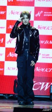 누에라 유섭, 여유로운 미소