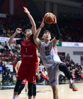 문정현 ‘슛 찬스’